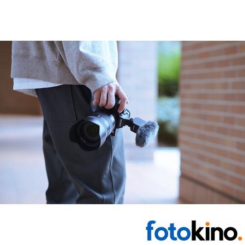 Sony ECM-B10 Microfono Shotgun Digital Compacto para Montura en Camera - Image 17